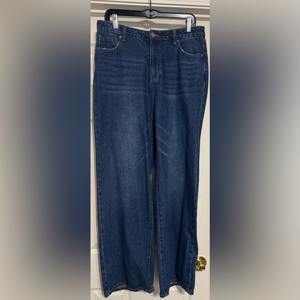 Classic Blue Women's Wide-Leg Jeans